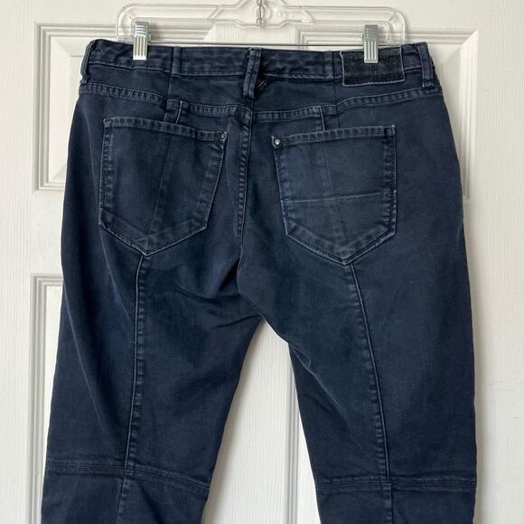 !Item Fitted Racer Cropped Jeans - Size 31 - Picture 4 of 8